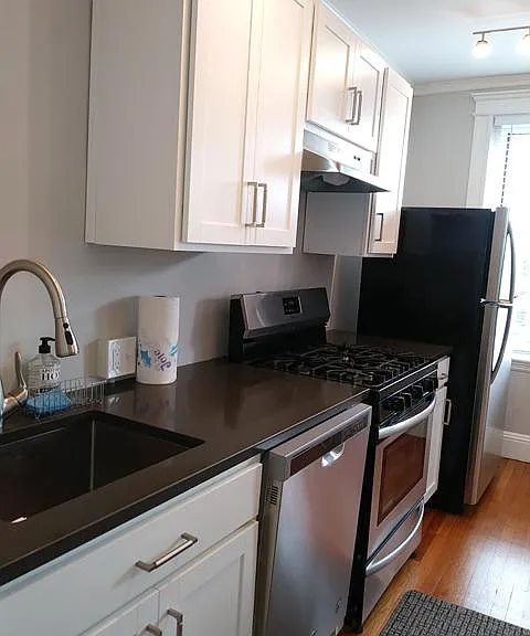 114 Riverway #20 — Photo 8