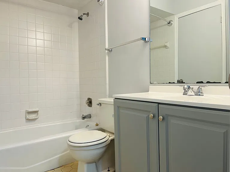 104 Peachtree Ct — Photo 14