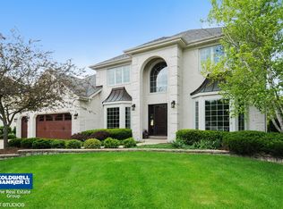 2607 Saddlebrook Dr, Naperville, IL