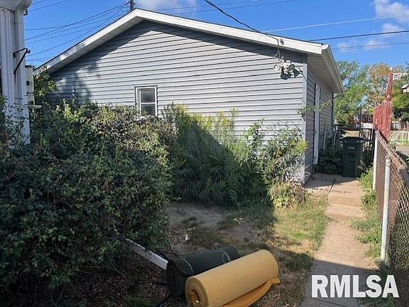 2nd image of 2632 Western Ave