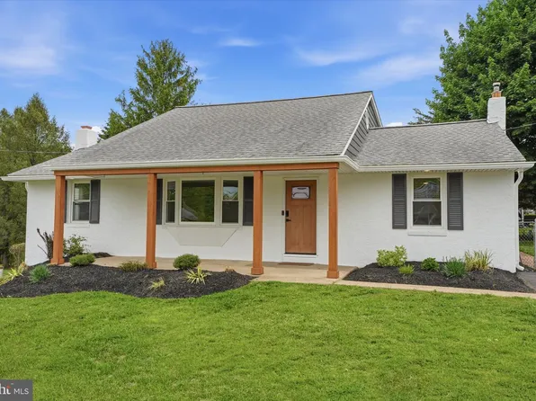 281 S Clearview Ave, Langhorne, PA 19047