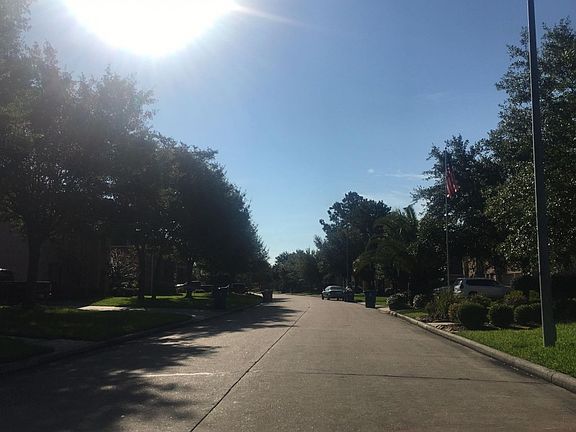 4th image of 8206 Trophy Place Dr