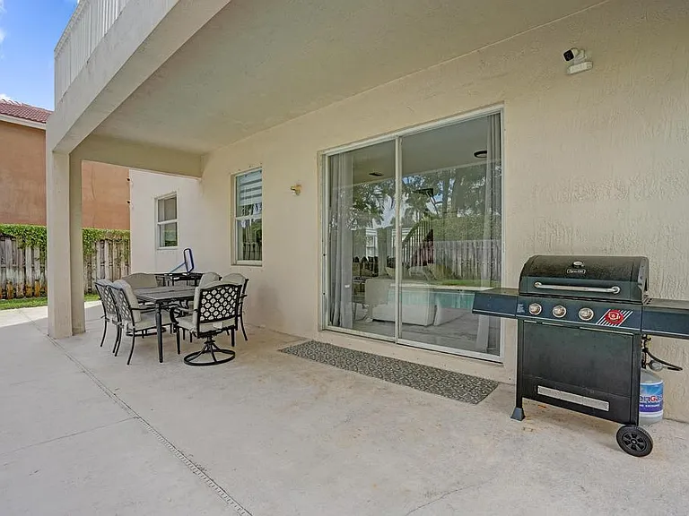 16405 Diamond Head Dr — Photo 52