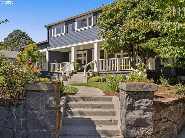 8305 N Willamette Blvd, Portland, OR 97203