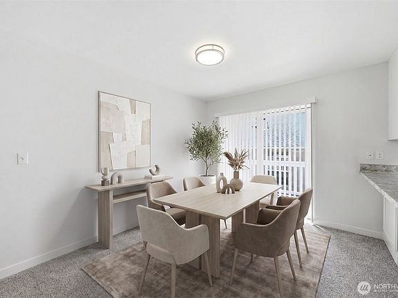 5th image of 211 Anderson Avenue