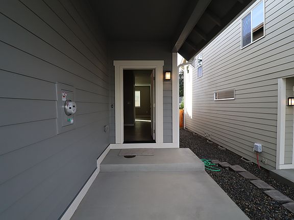 3rd image of 6910 Delaney Ln NE #2