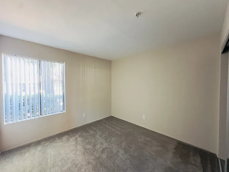 5551 Jacquiline Way #5 — Photo 3