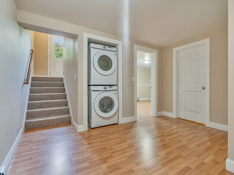 175 & 177 Maine St #177 — Photo 9
