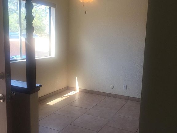 4th image of 13219 Mountain Pl NE