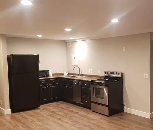 Spacious 2-Bed, 1-Bath Private Duplex in Midvale - $1695/month — Photo 3