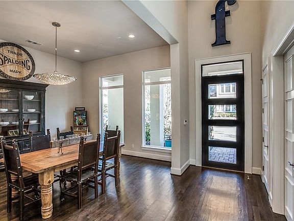 2nd image of 4509 Normandy Ave