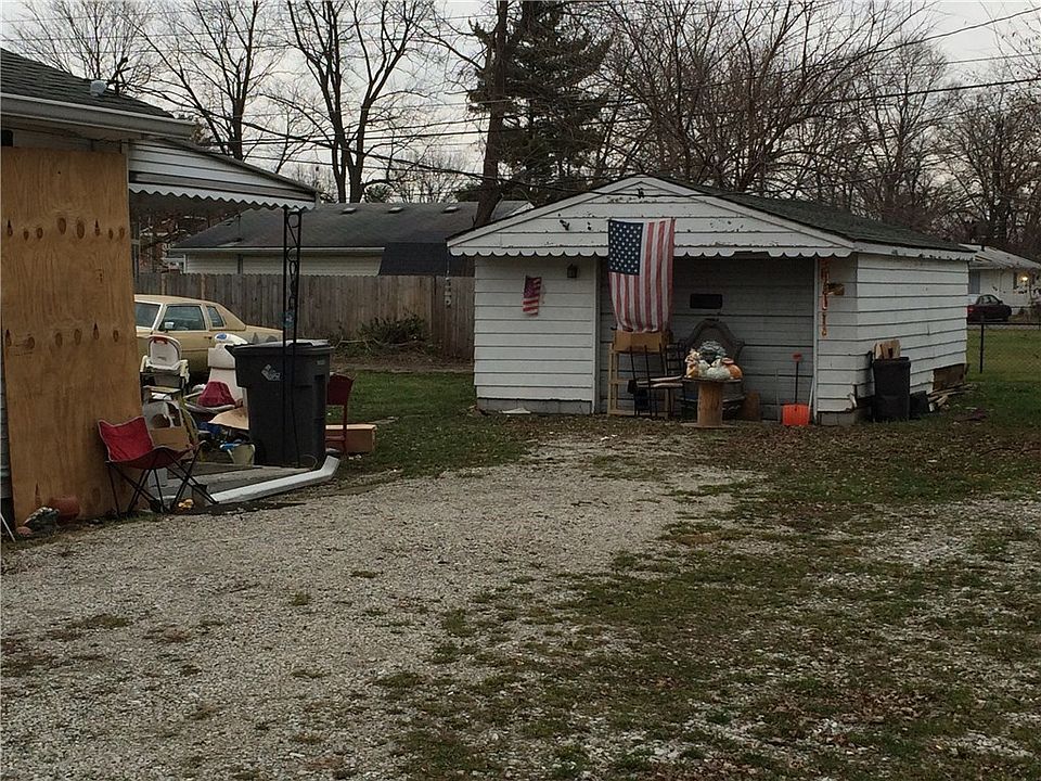 2nd image of 2053 N Livingston Ave