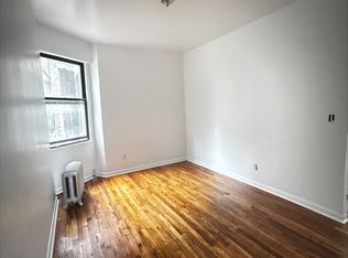 48-05 46th St #2C, Woodside, NY 11377
