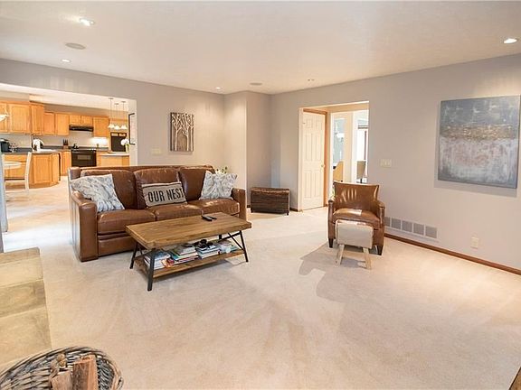 5th image of 30189 Adams Ln