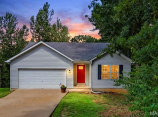 505 Lake Dr, O'Fallon, MO 63366