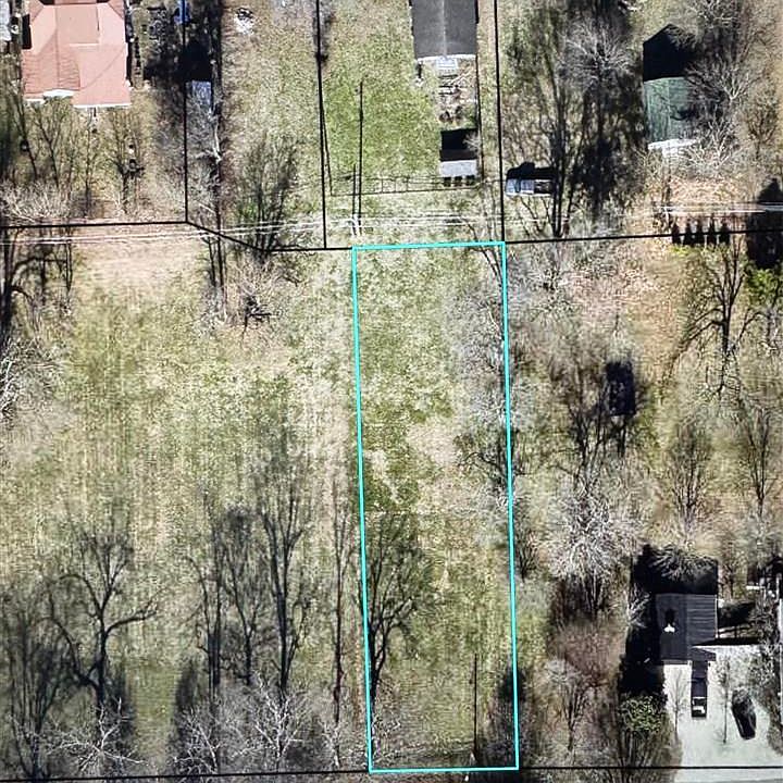 1st image of 2 College St