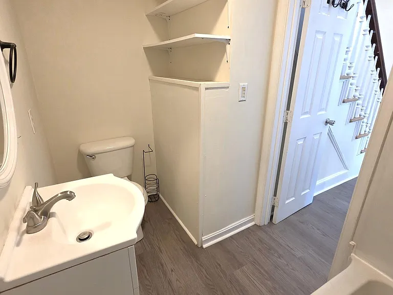 10 Dorman St #B — Photo 10