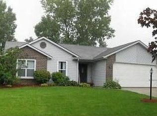 6330 Becker Dr, Fort Wayne, IN 46835