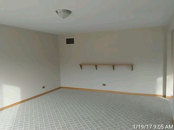 3rd image of 4260 Polk Ave