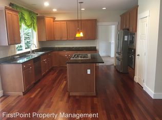 10922 200th St E, Graham, WA 98338