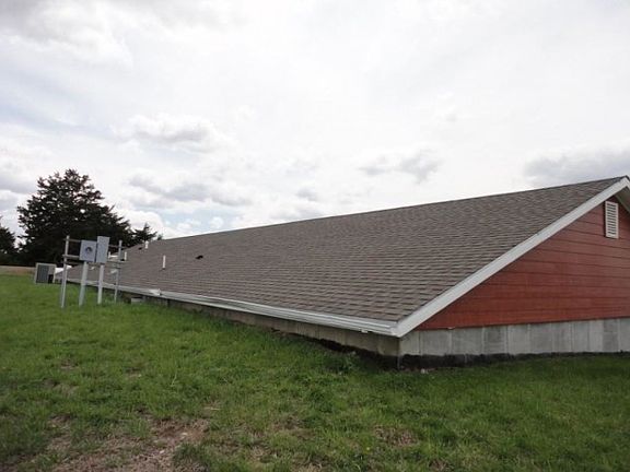5th image of 11126 Lakeview Dr