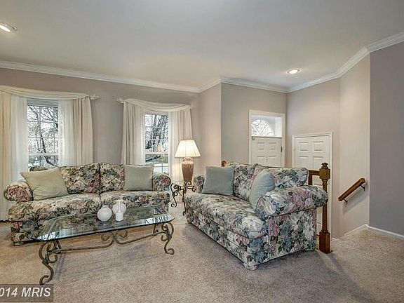 3rd image of 4211 Fox Lake Dr