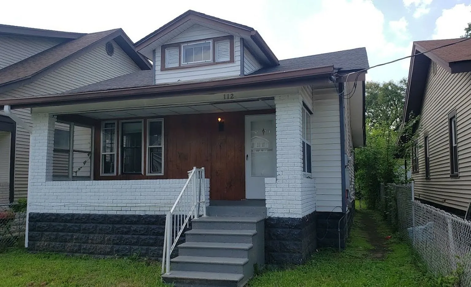 Nice 3BR/1BA house with Appliances — Photo 1