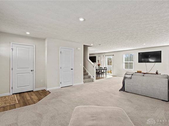 4th image of 5023 Wright Way