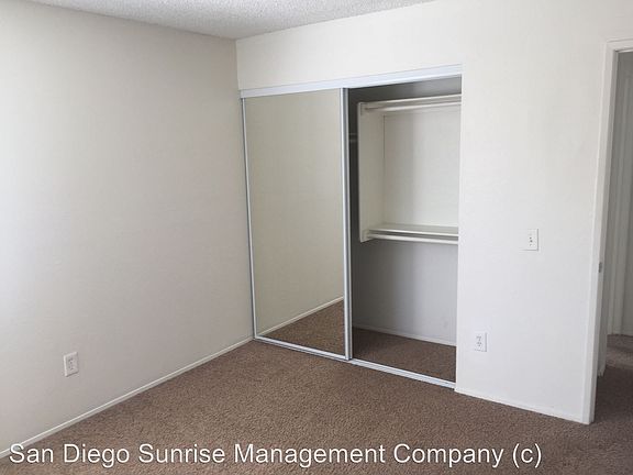 3rd image of 4465 48th St APT 3
