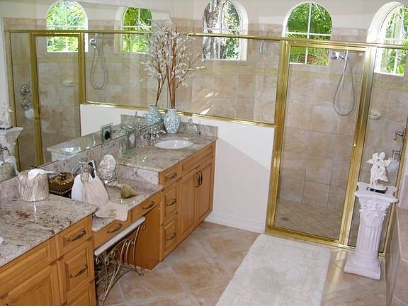 Oversized master bath