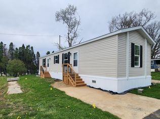 3407 W Mount Hope Ave #G10, Lansing, MI 48911