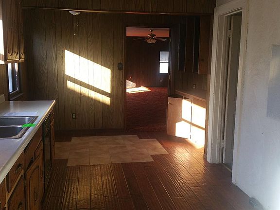 4th image of 1409 Avenue C