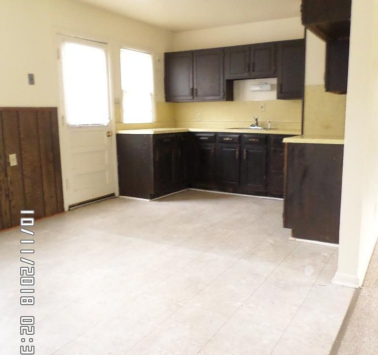 1st image of 36 Halsey Dr