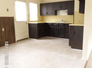 36 Halsey Dr, Hutchinson, KS 67502