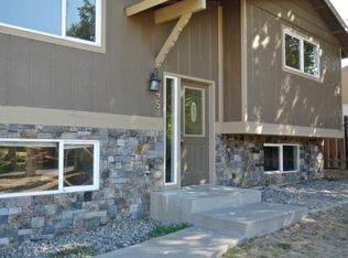 445 7th St NE, East Wenatchee, WA 98802