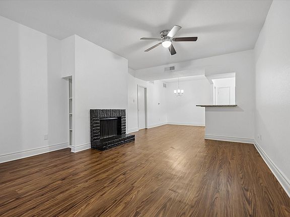 2nd image of 2100 Tanglewilde St APT 377