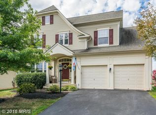 9000 Woodpecker Ct, Gainesville, VA 20155