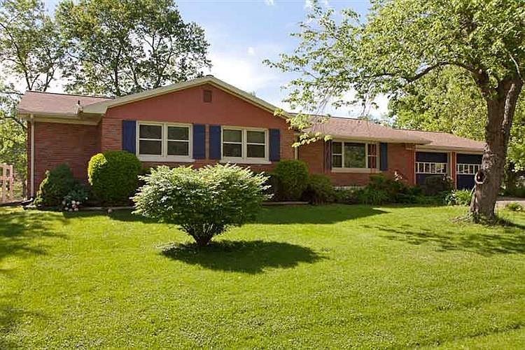 1st image of 2933 Cottage Dr