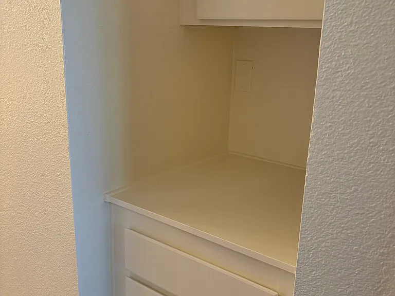 8539 Graves Ave #223 — Photo 3