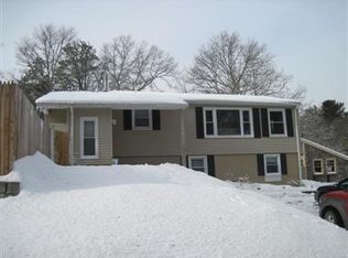 98 Lake Ave, East Wareham, MA 02538