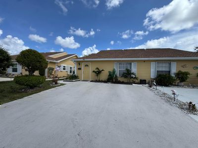 1570 Royal Forest Court, West Palm Beach, FL, 33406