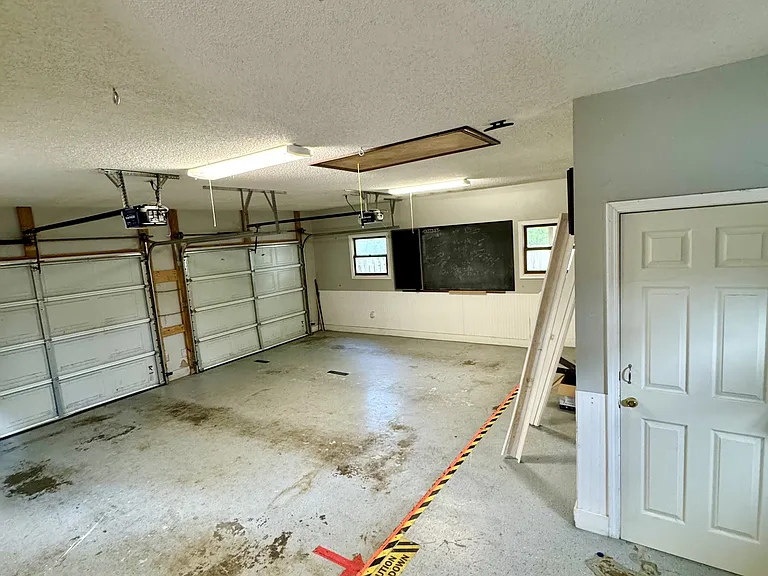 2729 Channel Pl — Photo 12