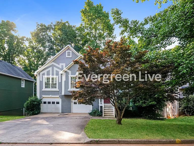 67 White Oak Dr SE — Photo 2