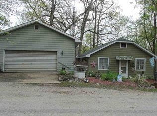 7808 N Kickapoo Rd, Walkerton, IN 46574