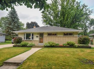 1545 Pine St, Waukesha, WI 53188