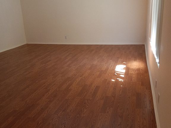 5th image of 11706 Dorothy St APT 5