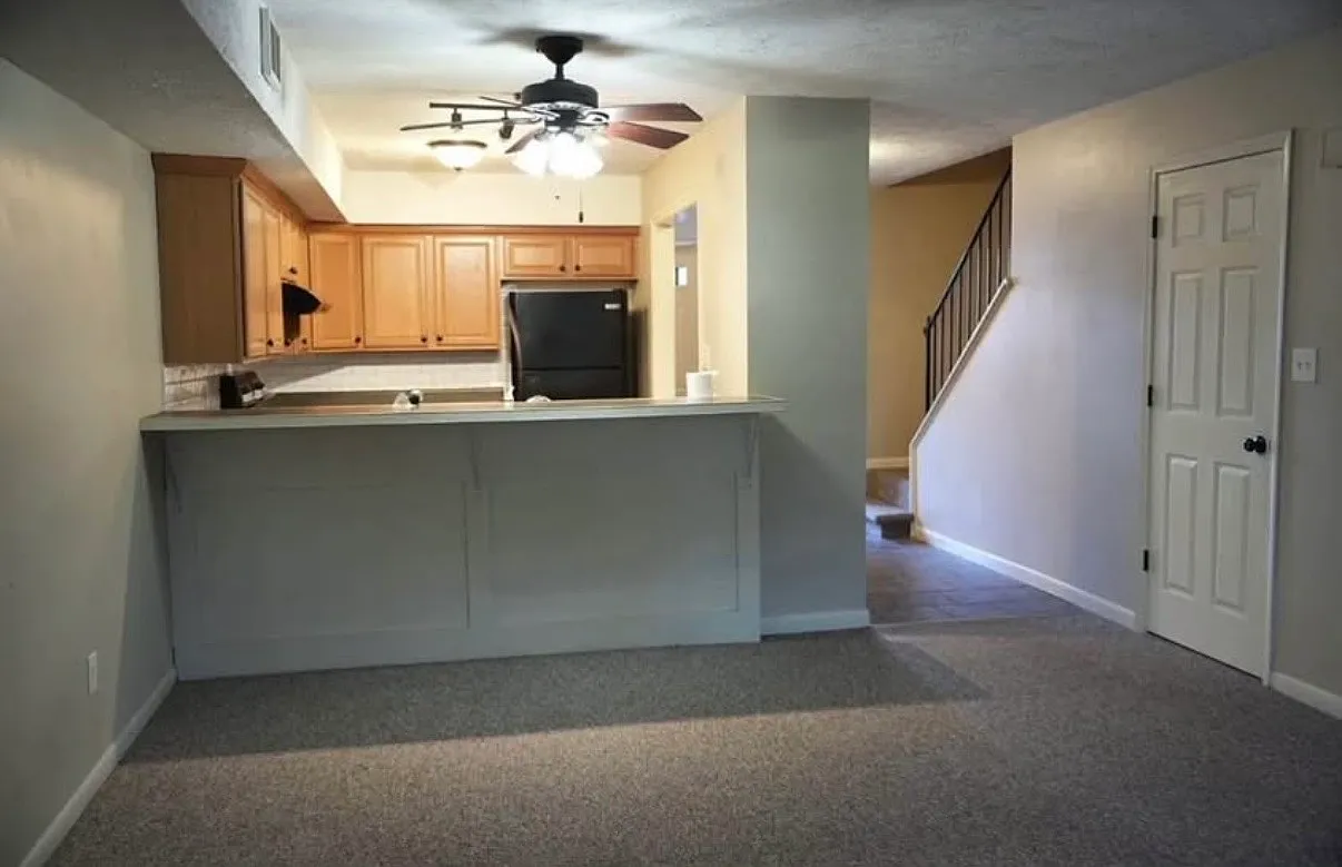 2 bed, 2.5 bath, 1280 sqft, $1,450 — Photo 1
