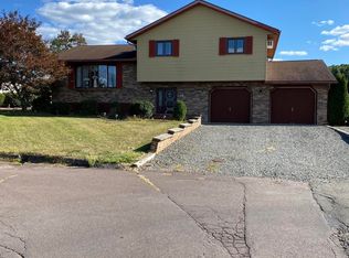 314 Vanessa Dr, Hanover Township, PA 18706