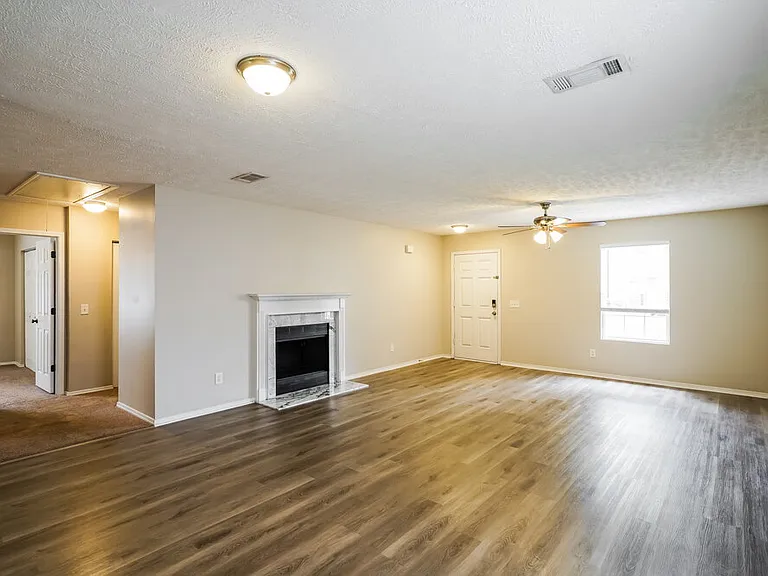 5221 Sunsail Dr — Photo 4