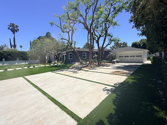 3rd image of 6254 Allott Ave